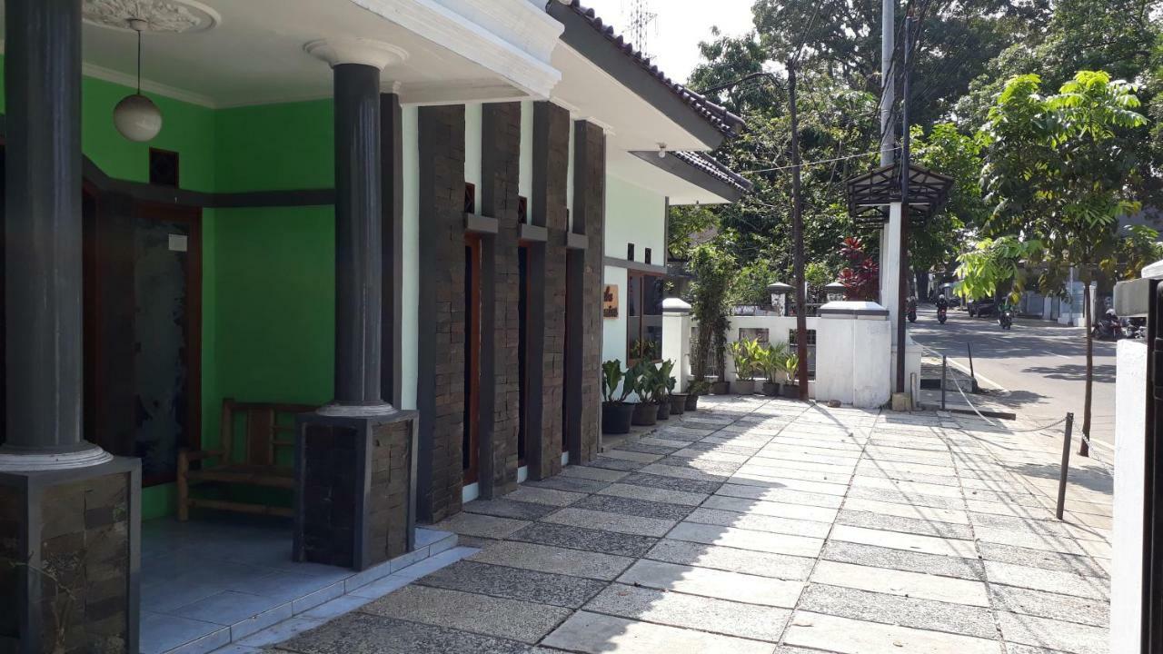 Jabu Rosmina Ξενοδοχείο Citeureup Εξωτερικό φωτογραφία